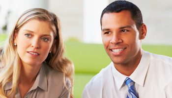 Como contratar e reter talentos no seu escritório de advocacia