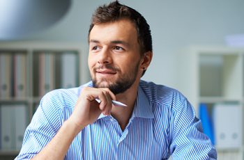 Seja seu chefe: dicas para tornar a correspondência jurídica seu próprio negócio