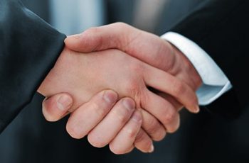 Relação empresa/escritório: quais as principais atribuições de cada parte no trabalho entre eles?