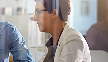 4 diferenças entre as leis trabalhistas no Brasil e no mundo